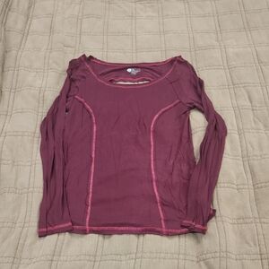 L & Bloom Burgundy Long Sleeve Top for Women With Exposed Stitching Size L!